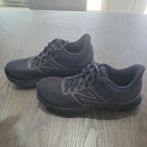 NWOT New Balance Running Shoes